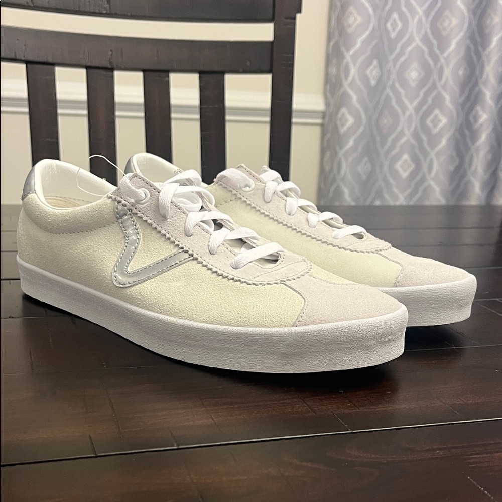 Vans De Blanc Sport Low Shoes Sneakers new suede Women’s Size 8